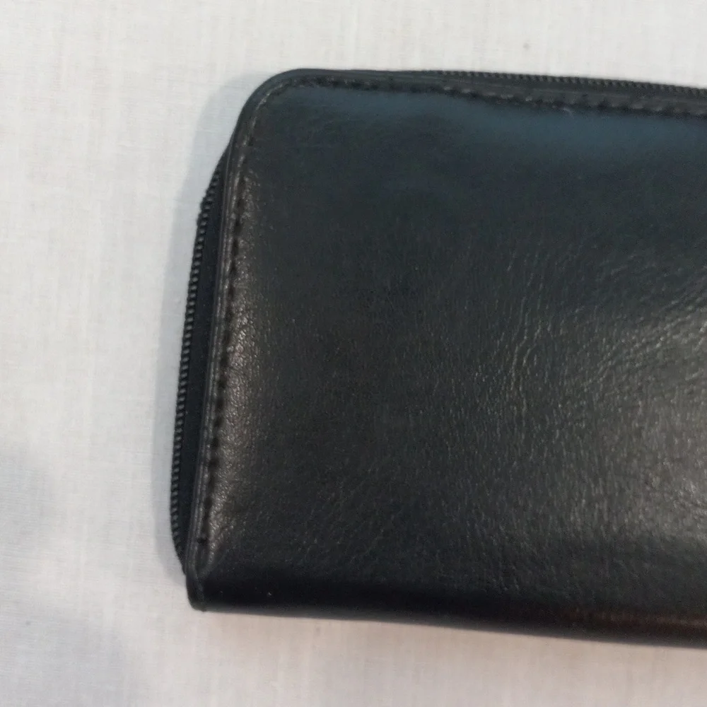 Wallet - Picture 6 of 11